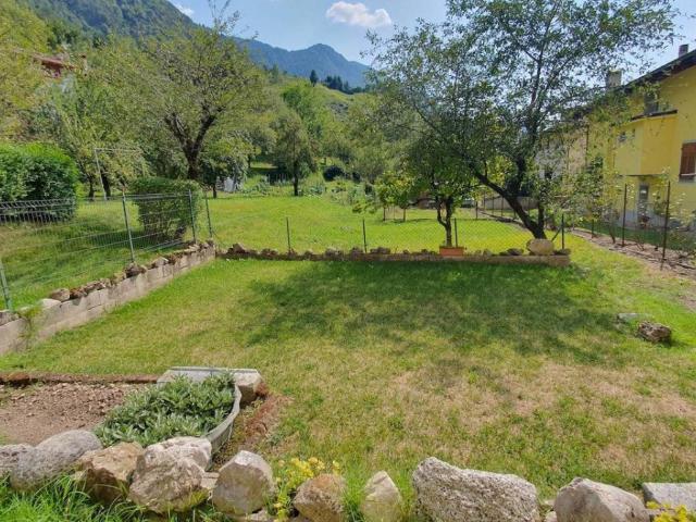 Villa Indipendente in vendita a Comunità delle Giudicarie, Pieve Di Bono
