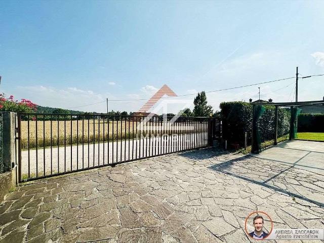 Villa Indipendente in vendita a Pieve Di Soligo, Veneto