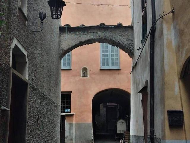 Villa Indipendente in vendita a Pieve Di Teco, Liguria