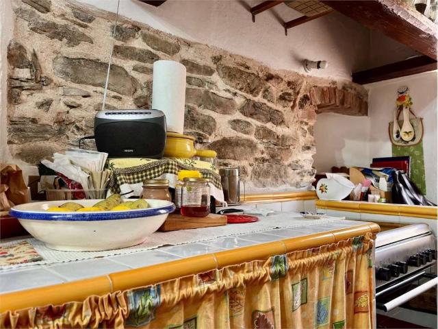 Villa Indipendente in vendita a Pieve Di Teco, Liguria