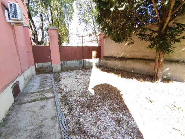 Villa Indipendente in vendita a Pieve D'olmi, Lombardia
