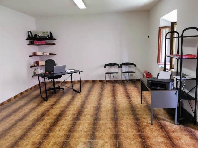 Villa Indipendente in vendita a Unione dei comuni del Frignano, Pievepelago