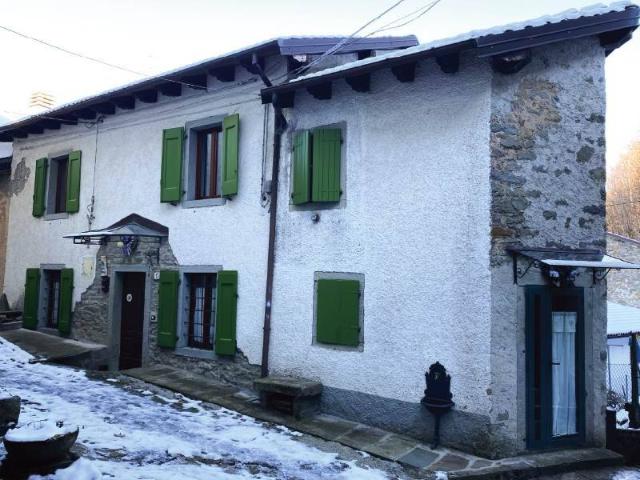 Villa Indipendente in vendita a Unione dei comuni del Frignano, Pievepelago