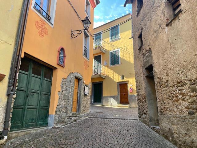 Villa Indipendente in vendita a Battipagliano, Pignone