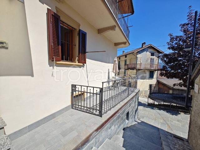 Villa Indipendente in vendita a Pigra, Lombardia