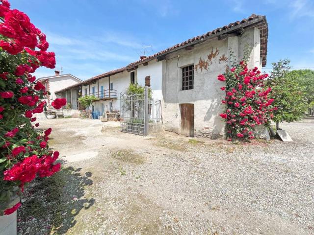 Villa Indipendente in vendita a San Luigi, Piemonte