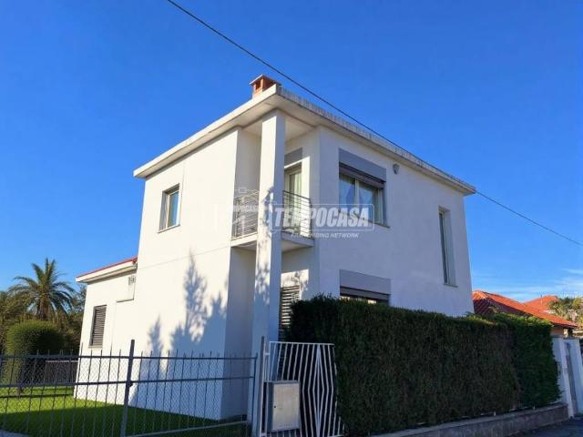 Villa Indipendente in vendita a Piemonte, Torino