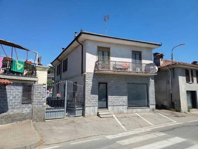 Villa Indipendente in vendita a Abbadia Alpina, Pinerolo