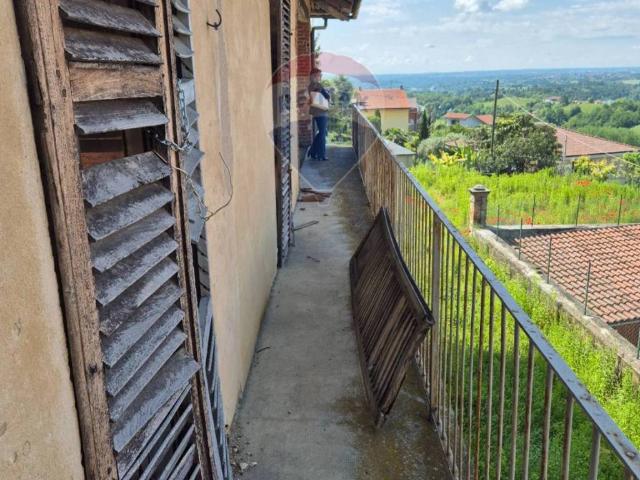 Villa Indipendente in vendita a Piemonte, Asti