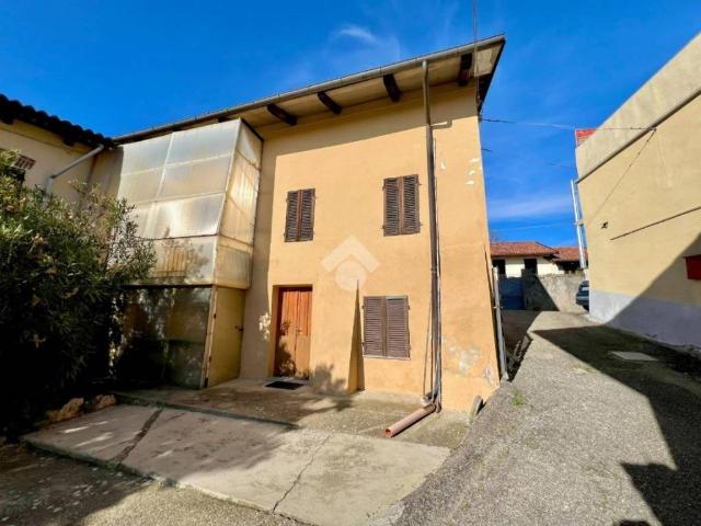 Villa Indipendente in vendita a Piemonte, Asti