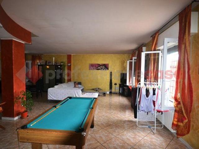 Villa Indipendente in vendita a Pioltello, Lombardia