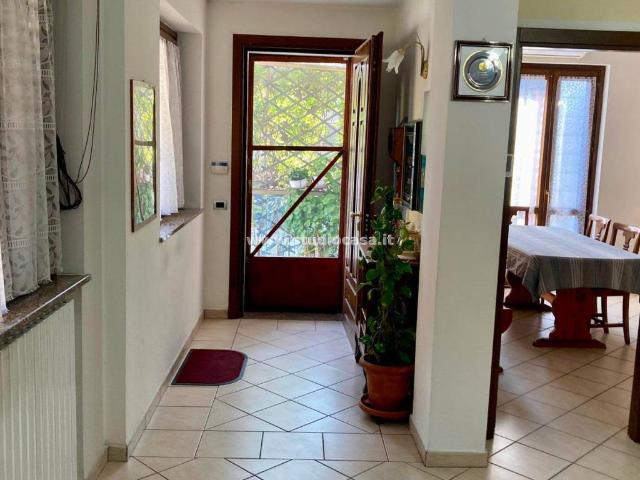 Villa Indipendente in vendita a Seggiano, Pioltello