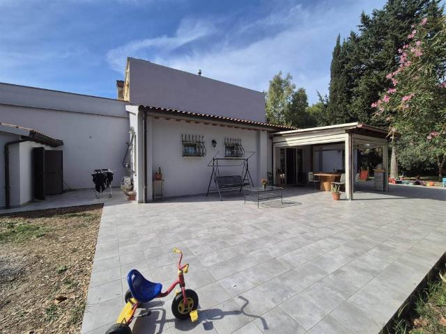 Villa Indipendente in vendita a La Sdriscia, Piombino