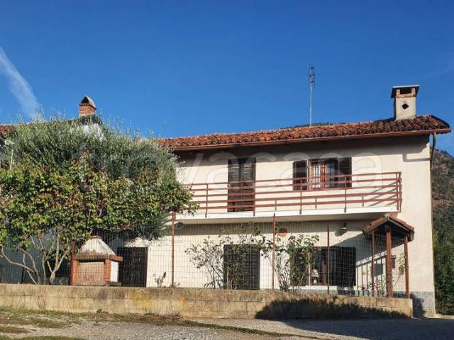 Villa Indipendente in vendita a Piossasco, Torino
