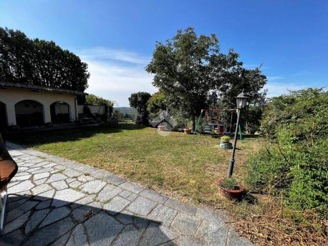 Villa Indipendente in vendita a Piemonte, Asti