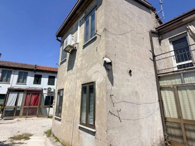Villa Indipendente in vendita a Piove Di Sacco, Veneto