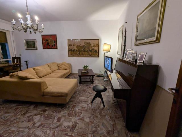 Villa Indipendente in vendita a Pisa, Toscana