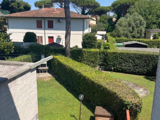 Villa Indipendente in vendita a Tirrenia, Pisa
