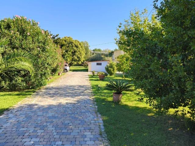 Villa Indipendente in vendita a Ospedaletto, Pisa