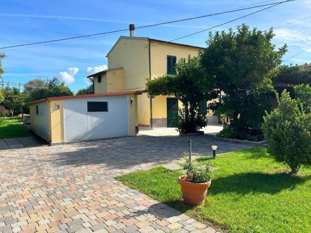Villa Indipendente in vendita a Ospedaletto, Pisa