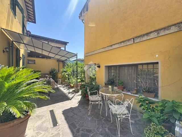 Villa Indipendente in vendita a Porta a Lucca, Pisa
