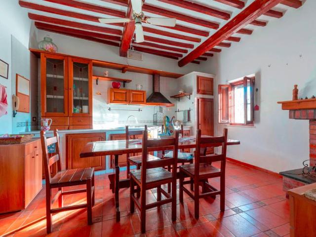 Villa Indipendente in vendita a Ospedaletto, Pisa