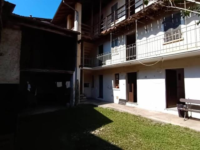 Villa Indipendente in vendita a Piemonte, Novara