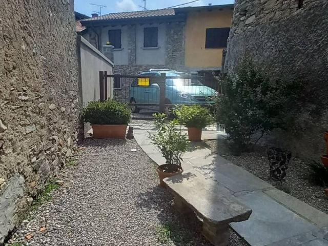 Villa Indipendente in vendita a Piemonte, Novara