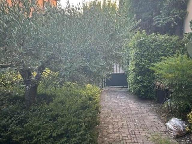 Villa Indipendente in vendita a Serravalle Pistoiese, Toscana