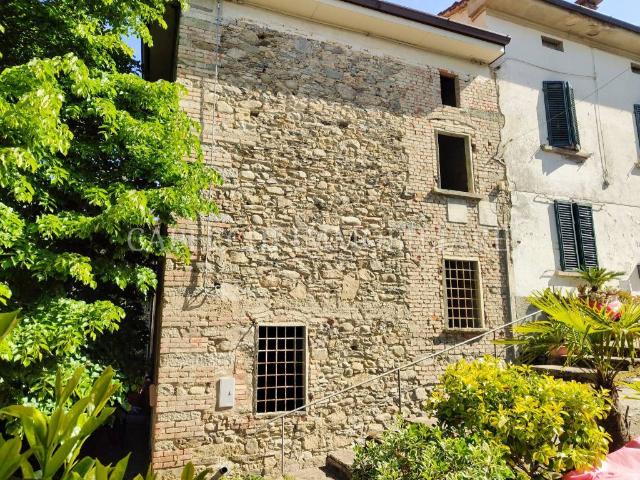 Villa Indipendente in vendita a Ponte a Calcaiola, Pistoia