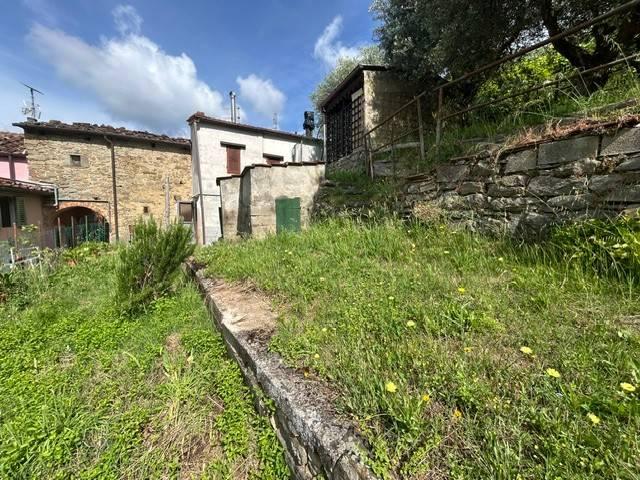 Villa Indipendente in vendita a Pistoia, Toscana