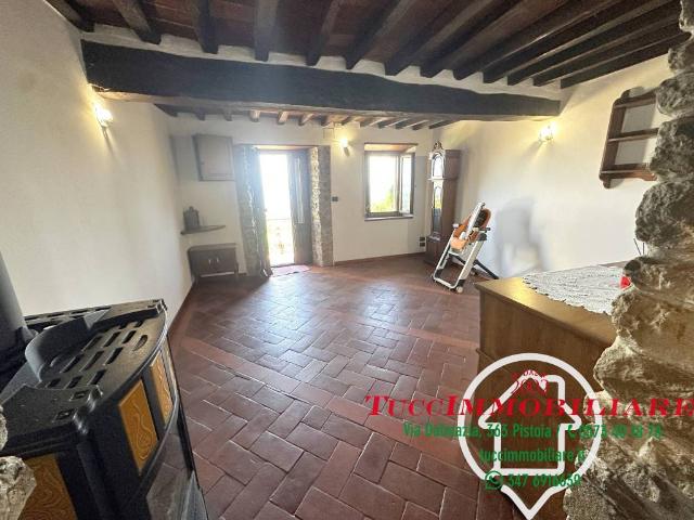 Villa Indipendente in vendita a Pistoia, Toscana