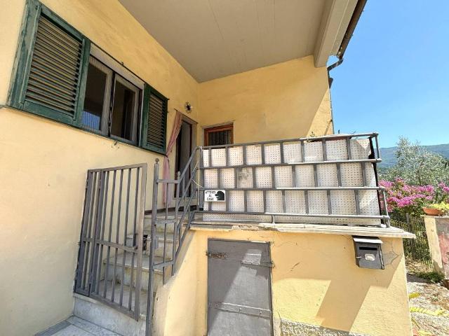 Villa Indipendente in vendita a Pistoia, Toscana