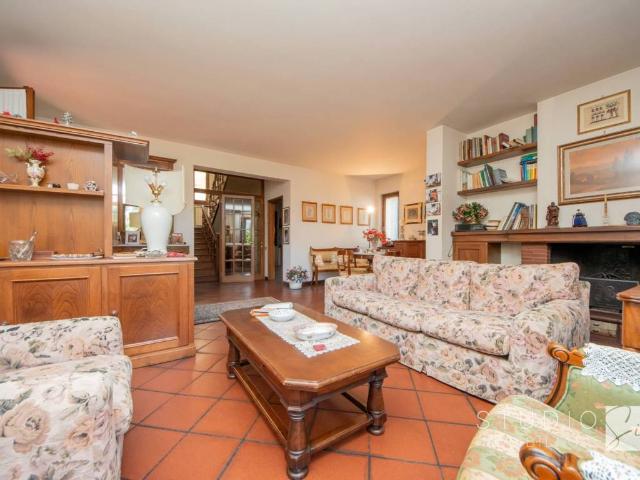 Villa Indipendente in vendita a Casermette, Pistoia