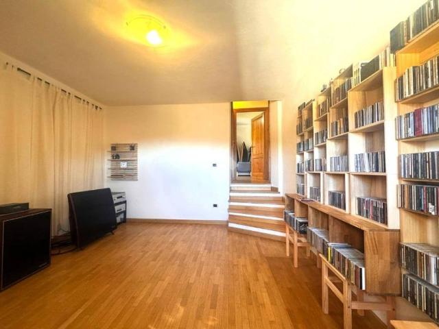 Villa Indipendente in vendita a Pistoia