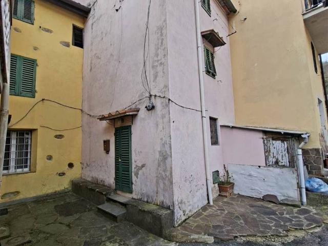 Villa Indipendente in vendita a Santomoro, Pistoia