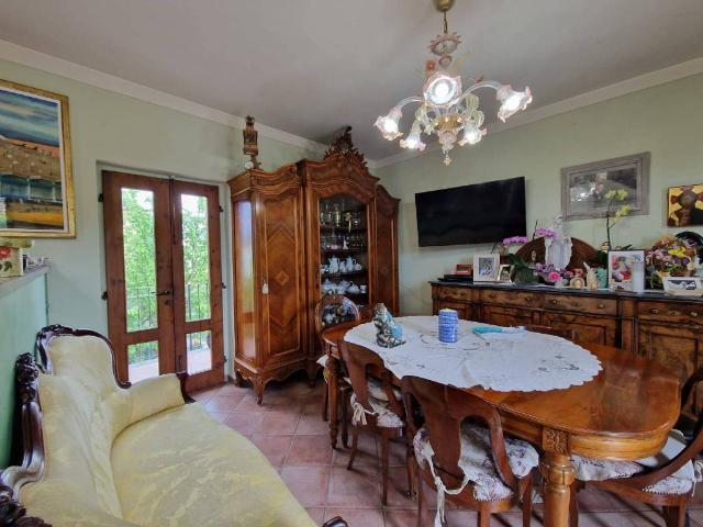 Villa Indipendente in vendita a San Piero in Vincio, Pistoia