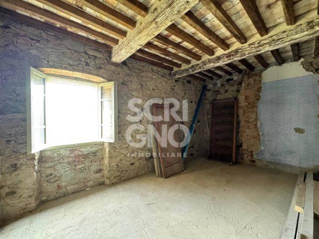Villa Indipendente in vendita a Piazza, Pistoia