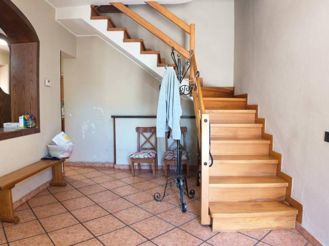Villa Indipendente in vendita a Pistoia, Toscana
