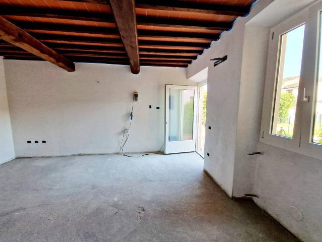 Villa Indipendente in vendita a Piuvica, Pistoia
