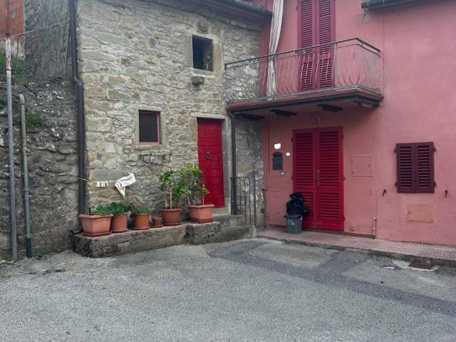 Villa Indipendente in vendita a Pistoia, Toscana