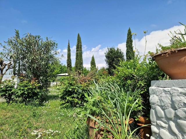 Villa Indipendente in vendita a Pistoia, Toscana