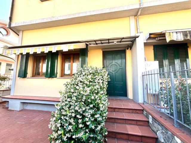 Villa Indipendente in vendita a Lo Sperone, Pistoia