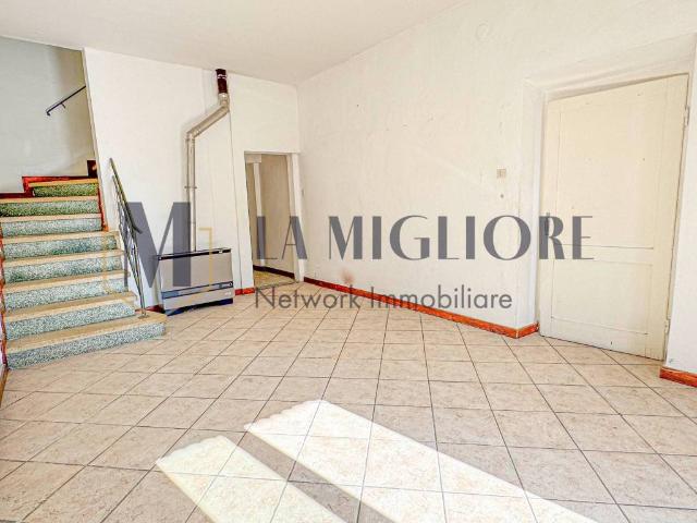 Villa Indipendente in vendita a Pistoia, Toscana