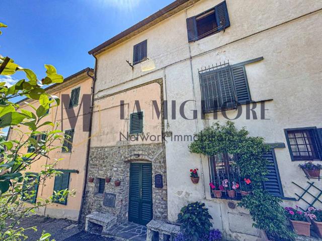 Villa Indipendente in vendita a Pistoia, Toscana
