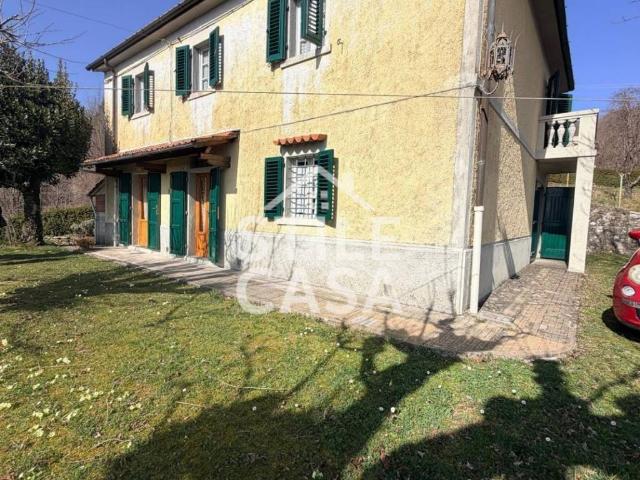 Villa Indipendente in vendita a Pistoia, Toscana