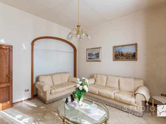 Villa Indipendente in vendita a La Vergine, Pistoia