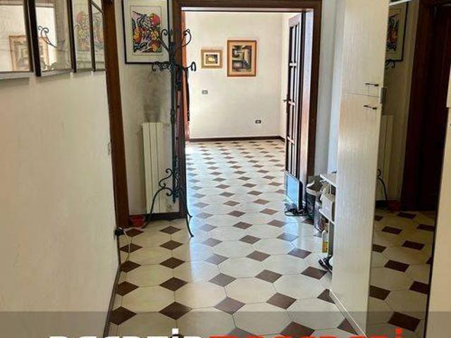 Villa Indipendente in vendita a Pistoia