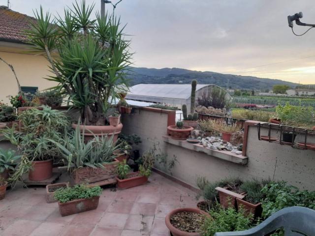 Villa Indipendente in vendita a San Piero in Vincio, Pistoia