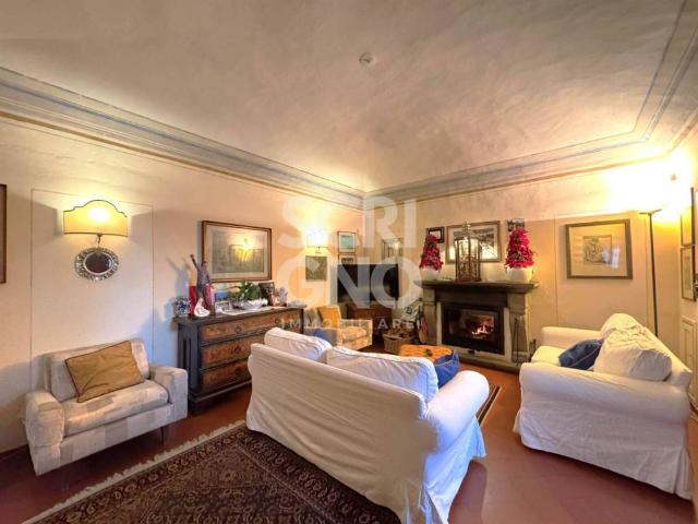 Villa Indipendente in vendita a Il Pettirosso, Pistoia